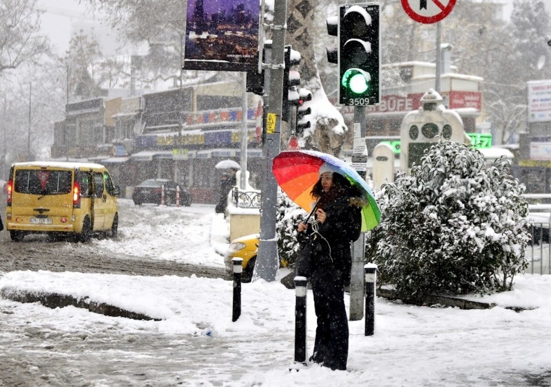 Kar İstanbul'u olumsuz etkiledi 10