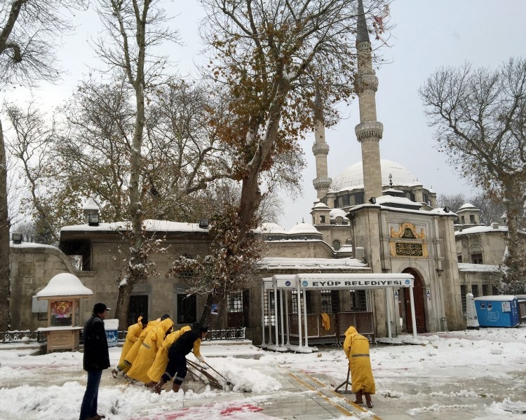 Kar İstanbul'u olumsuz etkiledi 15