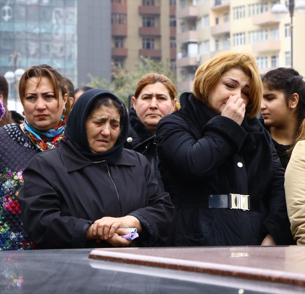 Hocalı Katliamı'nın kurbanları gözyaşlarıyla anıldı 11