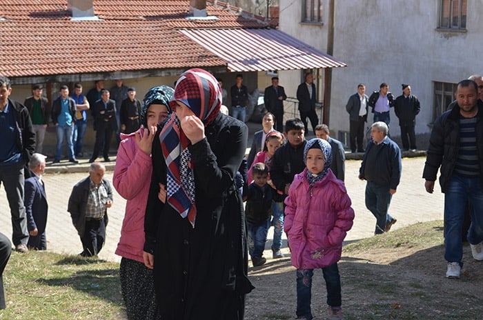 Şehit Mustafa Çetin'in baba ocağına ateş düştü 2