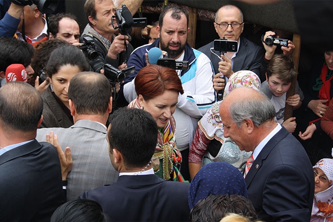 Meral Akşener Söğüt'te 4