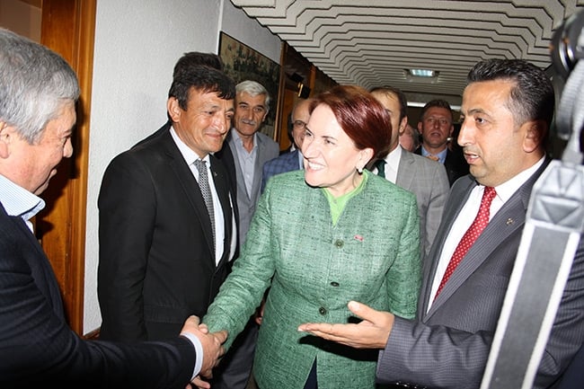 Bursa'da Meral Akşener Coşkusu 3