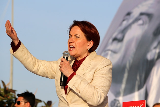 Akşener Antalya'yı salladı 12