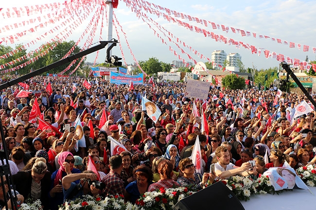 Akşener Antalya'yı salladı 9