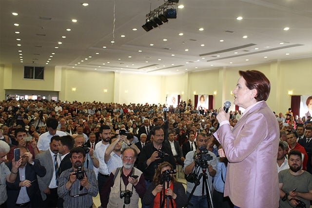 Akşener'in Burdur ziyaretinden en güzel kareler 17