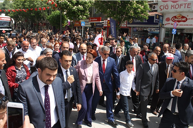 Akşener'in Burdur ziyaretinden en güzel kareler 8