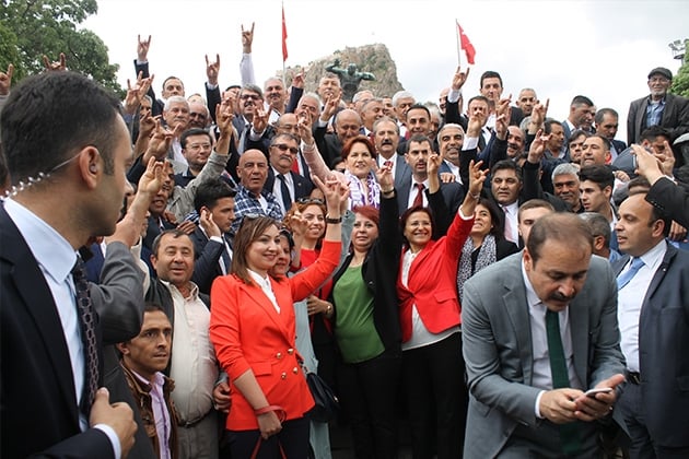 Meral Akşener Afyon'da 11