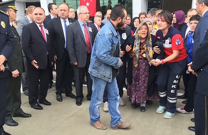 Mardin'de şehitler için tören 6