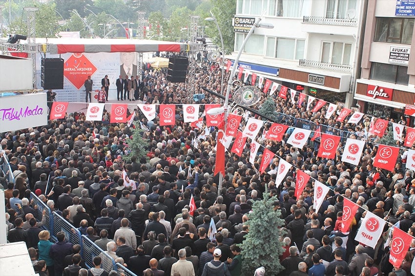 Akşener, Bolu’da böyle karşılandı 14