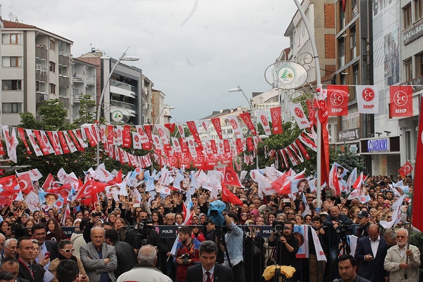 Akşener, Bolu’da böyle karşılandı 7