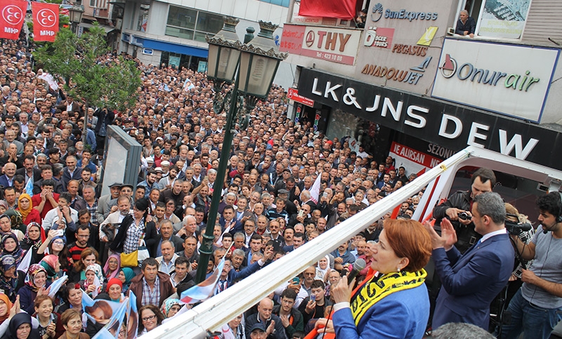 Akşener Fatsa'da! 10