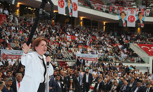 Akşener Kayseri'den seslendi 11