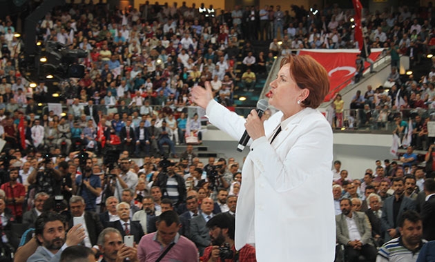 Akşener Kayseri'den seslendi 5