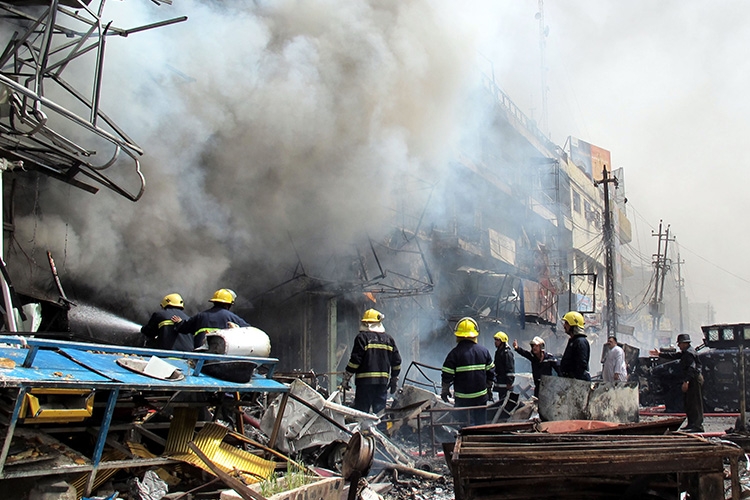 Bağdat'ta çifte saldırı: En az 22 ölü, 70 yaralı 13