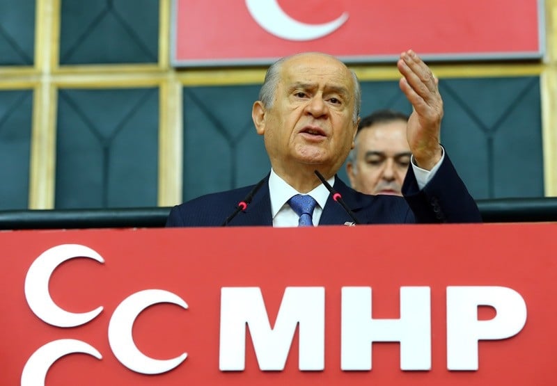 MHP grup toplantısında gözler üzerindeydi bakın nerede oturdu! 7