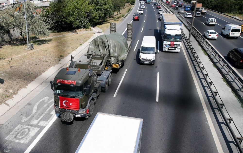 İstanbul'daki tanklar taşınıyor 9