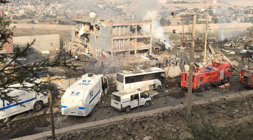 Cizre'deki saldırıdan ilk görüntüler 10