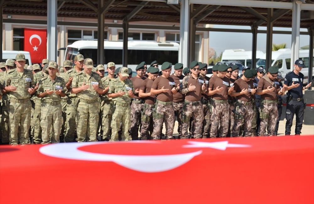 Mardin şehitleri memleketlerine uğurlandı 2