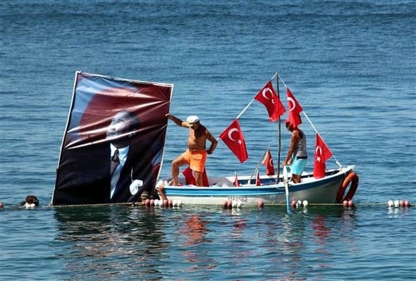 Ertelenen bayram Kapuz Plajı'nda kutlandı 14