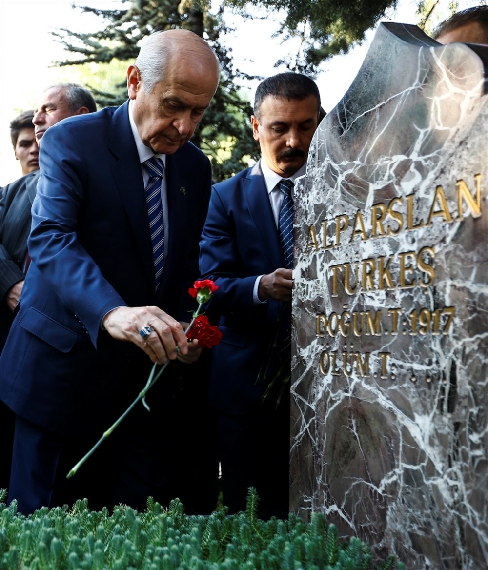 Bahçeli'den kayyum açıklaması 6