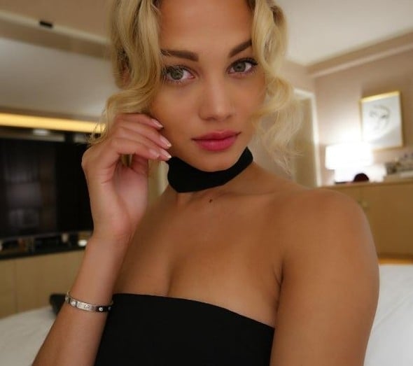 Rose Bertram'dan Fenerbahçe taraftarına tepki! 10