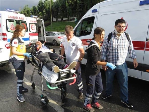 Metrobüste feci kaza, olay yerinden ilk görüntüler 11