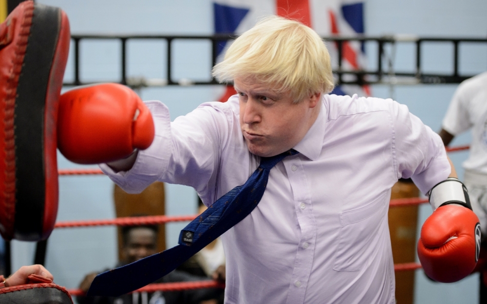 'Osmanlı torunu' Boris Johnson alay konusu oldu 8