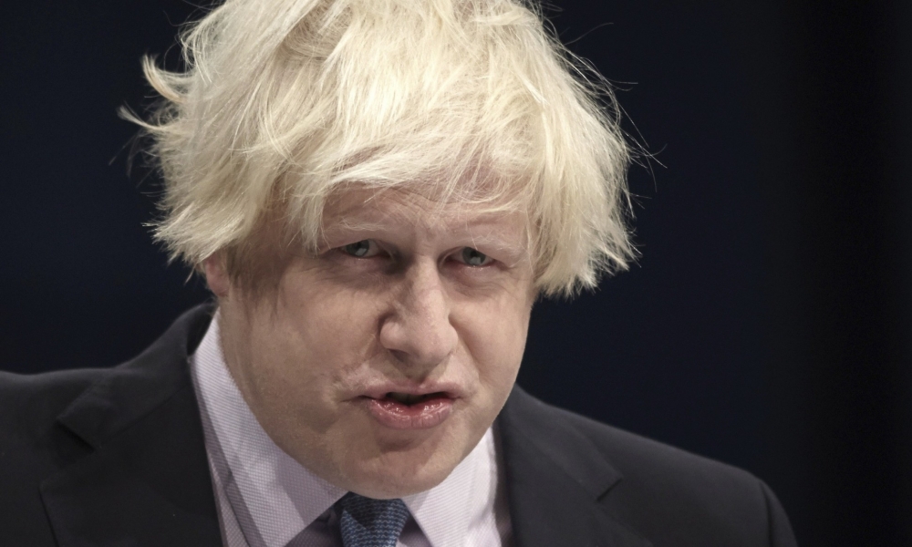 'Osmanlı torunu' Boris Johnson alay konusu oldu 9