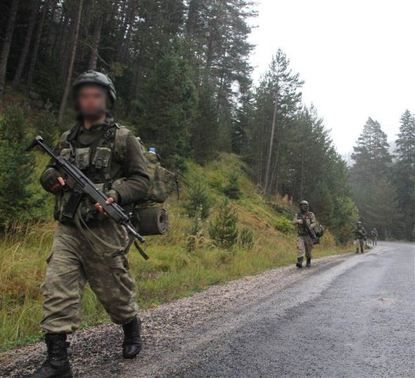 6 PKK'lı öldürüldü! Asker böyle karşılandı 14