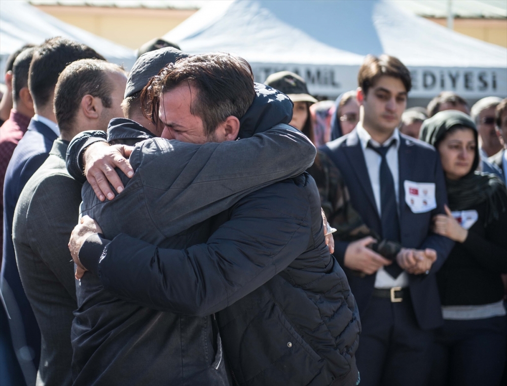 Gaziantep şehitlerine uğurlama 15