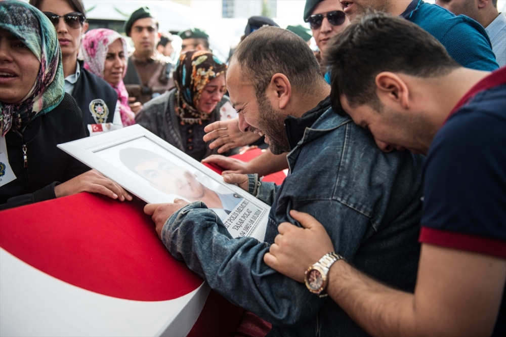 Gaziantep şehitlerine uğurlama 18