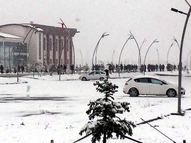 Ve mevsimin ilk karı o şehre düştü! 4