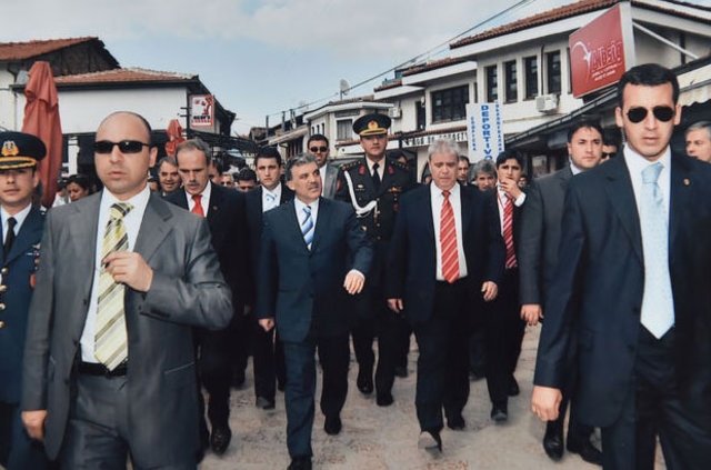 Abdullah Gül'le kucaklaşan çocuk çatışmada öldürüldü 9