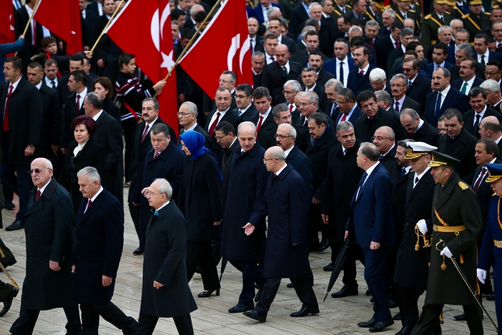 29 Ekim törenleri Anıtkabir’de başladı 7