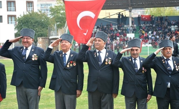 Türkiye'de Cumhuriyet coşkusu 6