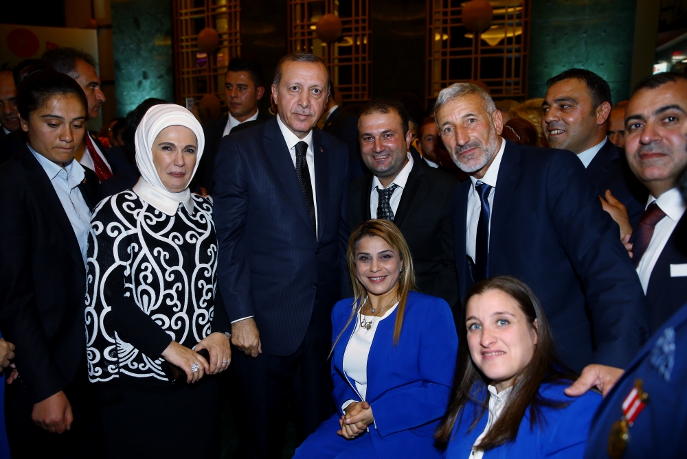 Cumhuriyet Bayramı resepsiyonunda hangi ünlüler vardı? 16