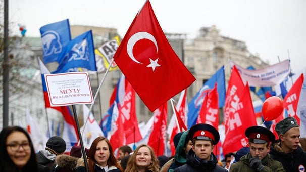 Rusya'da dev Türk bayrakları... 6