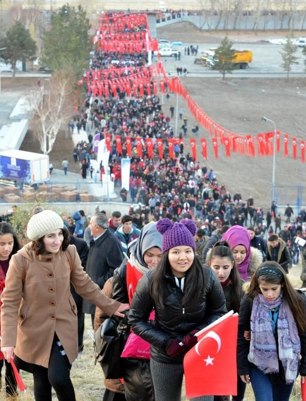 Atalarının izinde yürüdüler... 12