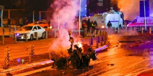 İstanbul'daki patlamadan ilk görüntüler 19