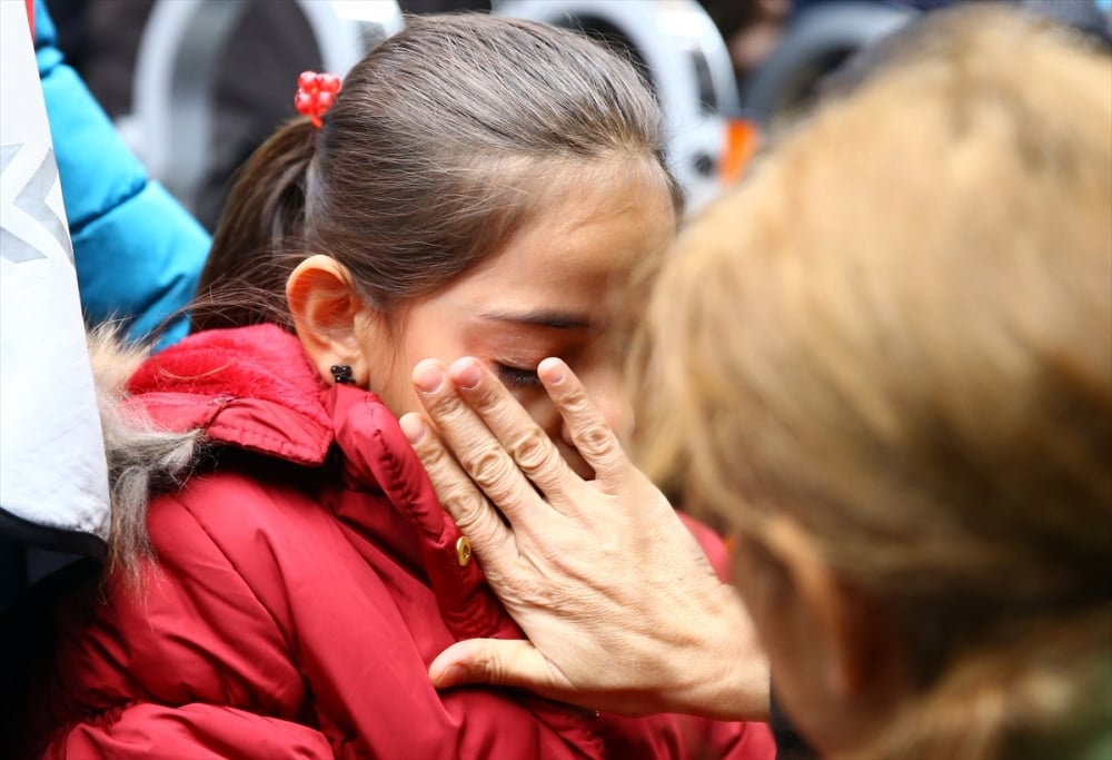 Ülkücü şehidin oğlu Erdoğan’a böyle baktı 14