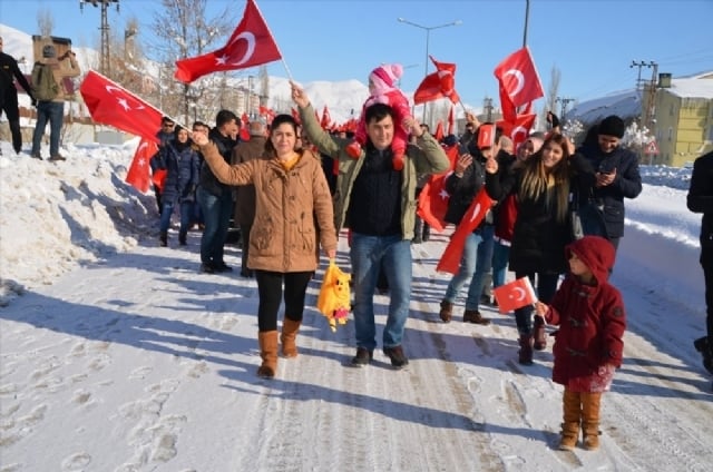 Yüksekova ve Cizre teröre karşı ayaklandı 1