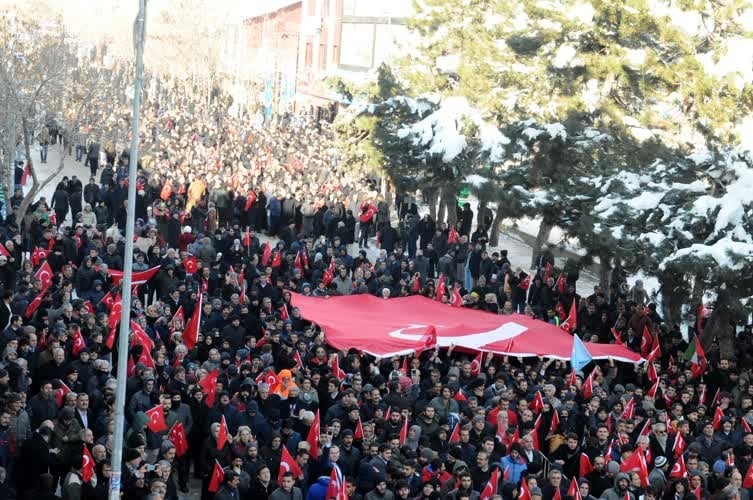 Bingöl, Van ve Mardin'de teröre lanet yürüyüşü 4