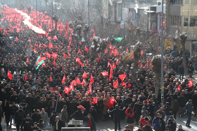 Bingöl, Van ve Mardin'de teröre lanet yürüyüşü 7