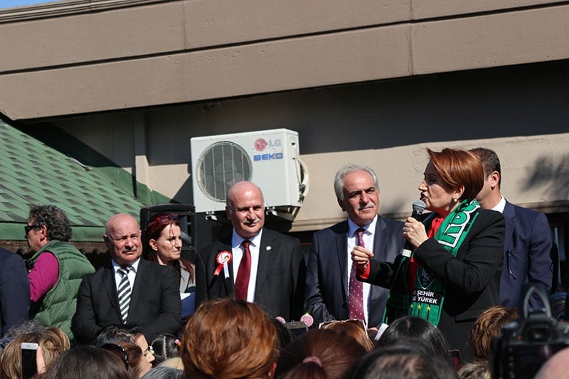 Akşener'in toplantısından en çarpıcı kareler 2