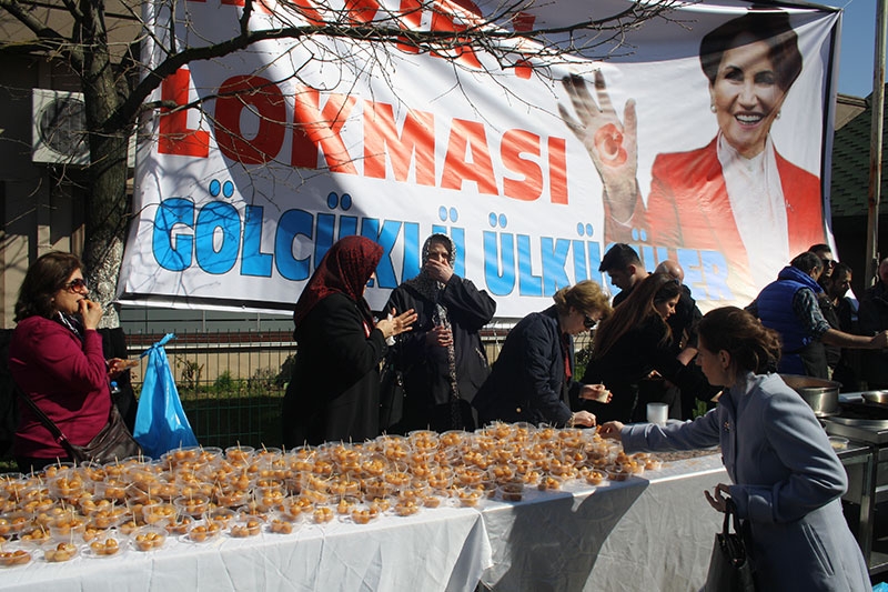 Akşener'in toplantısından en çarpıcı kareler 7