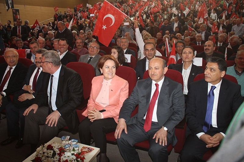 Akşener'in Ankara'daki toplantısından en çarpıcı kareler 3