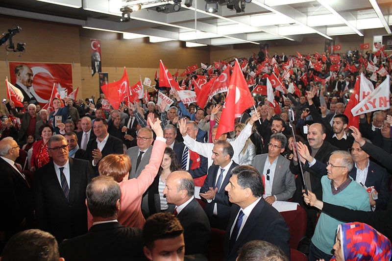 Akşener'in Ankara'daki toplantısından en çarpıcı kareler 4