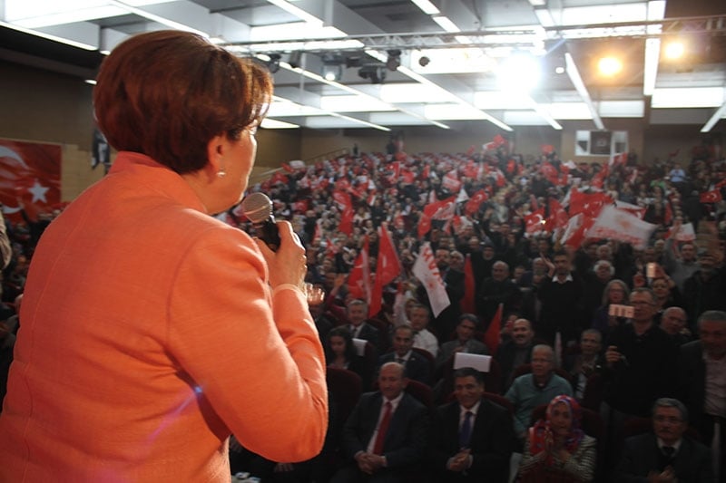 Akşener'in Ankara'daki toplantısından en çarpıcı kareler 6