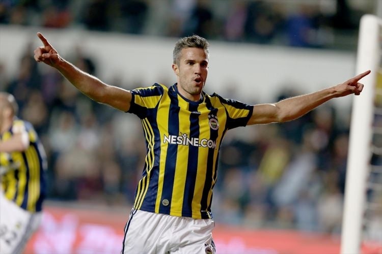 İşte Fenerbahçe'den ayrılacak futbolcular 4