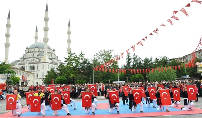 19 Mayıs tüm yurtta böyle kutlandı 10